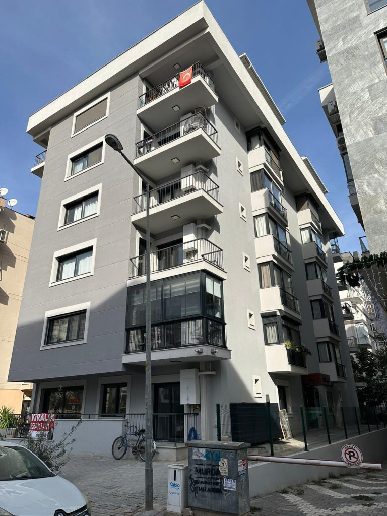 Deniz Apartmanı
