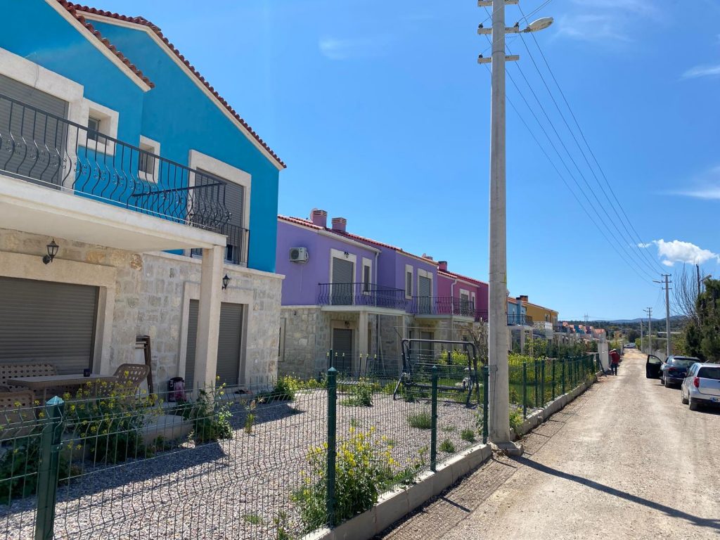 Kare Olivia Kuşçular